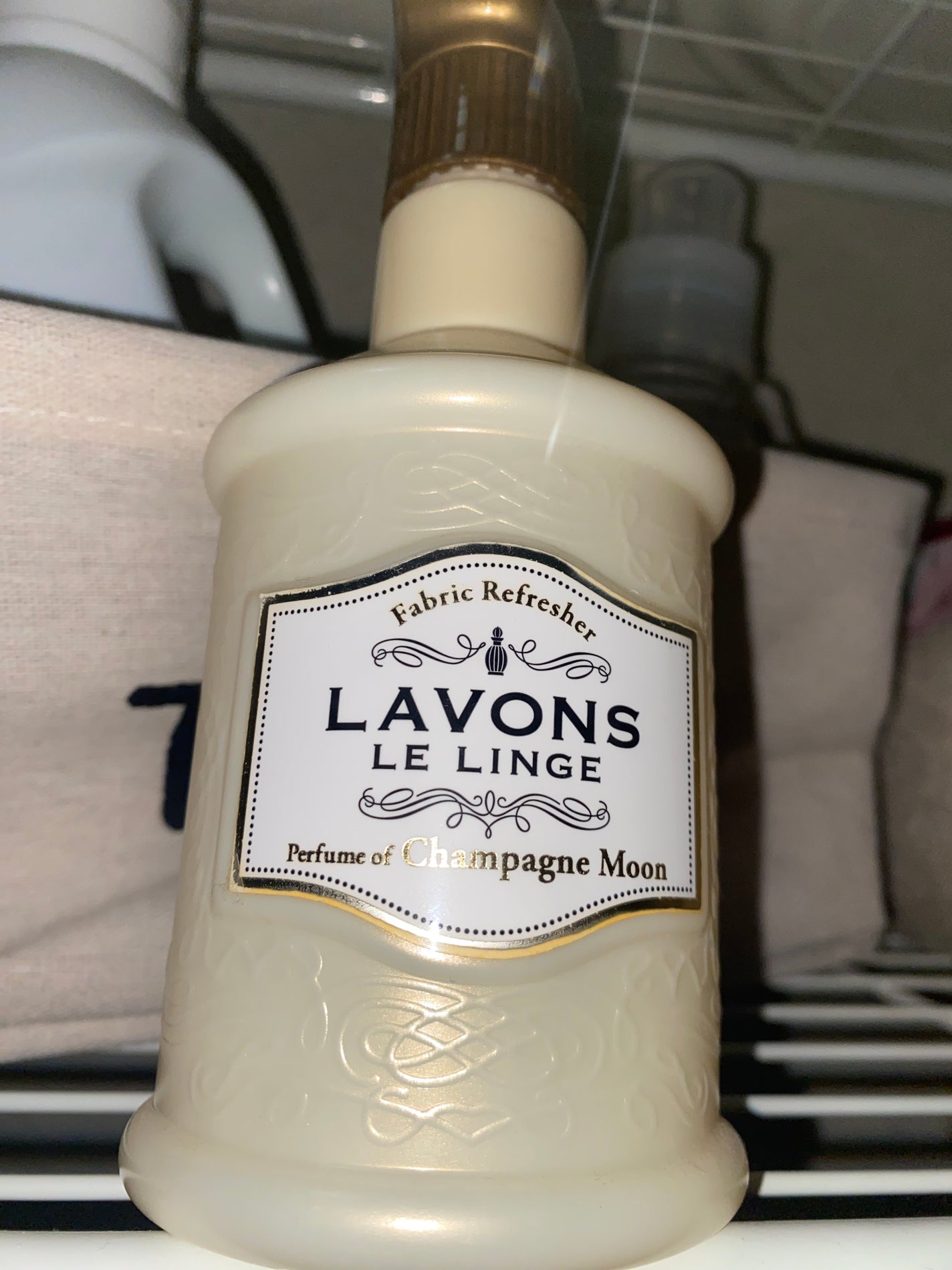 ファブリックミスト シャイニームーン/ラボン/ファブリックミストを使ったクチコミ(1枚目)