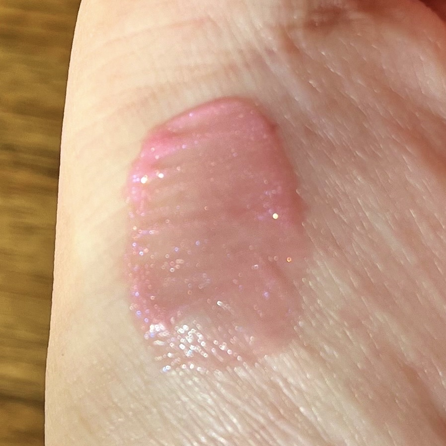 キス　金のリップアーマー 02 明け星の勇者/KiSS/口紅を使ったクチコミ（3枚目）