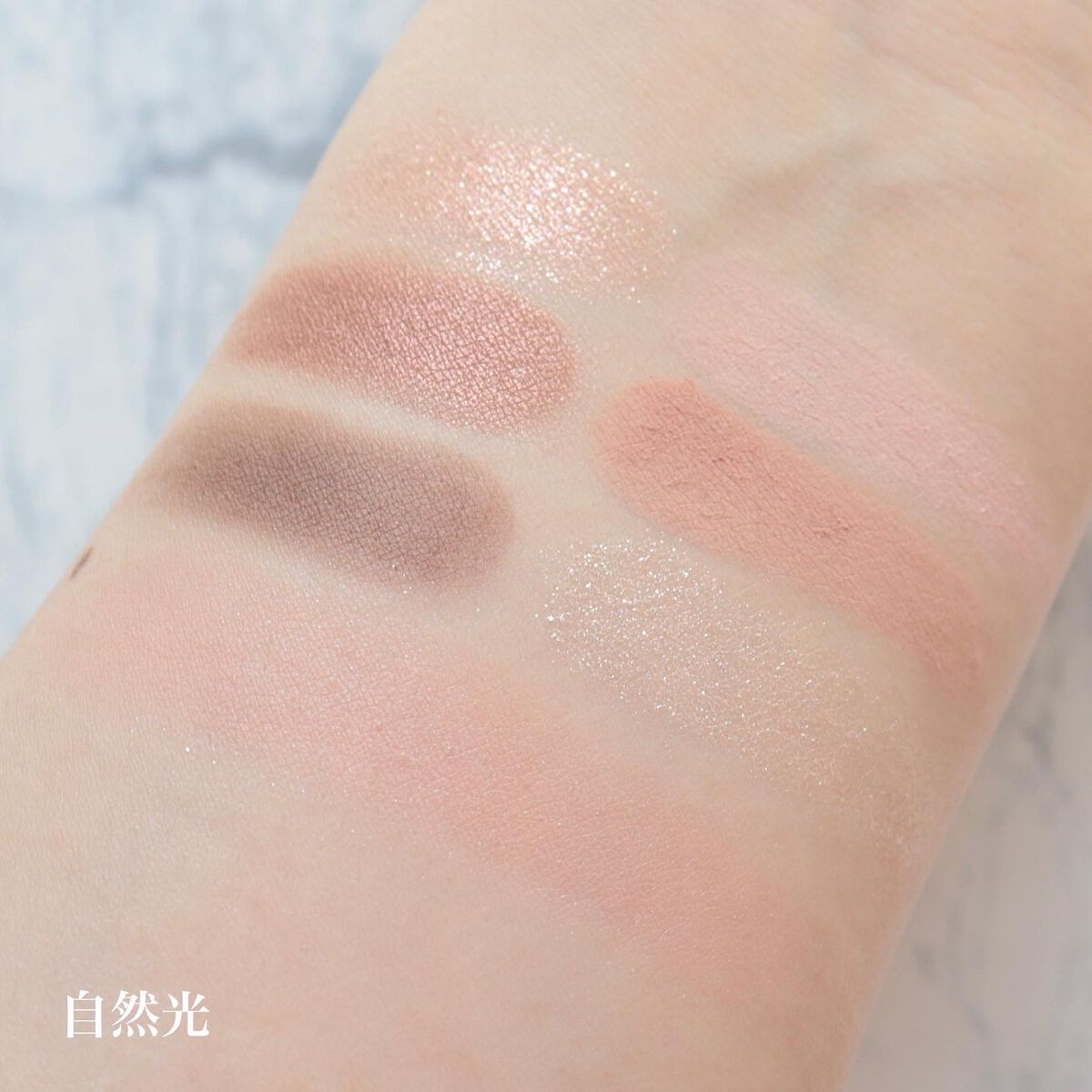 プレイトーンアイパレット カシミアモーヴ/ETUDE/アイシャドウパレットを使ったクチコミ（3枚目）