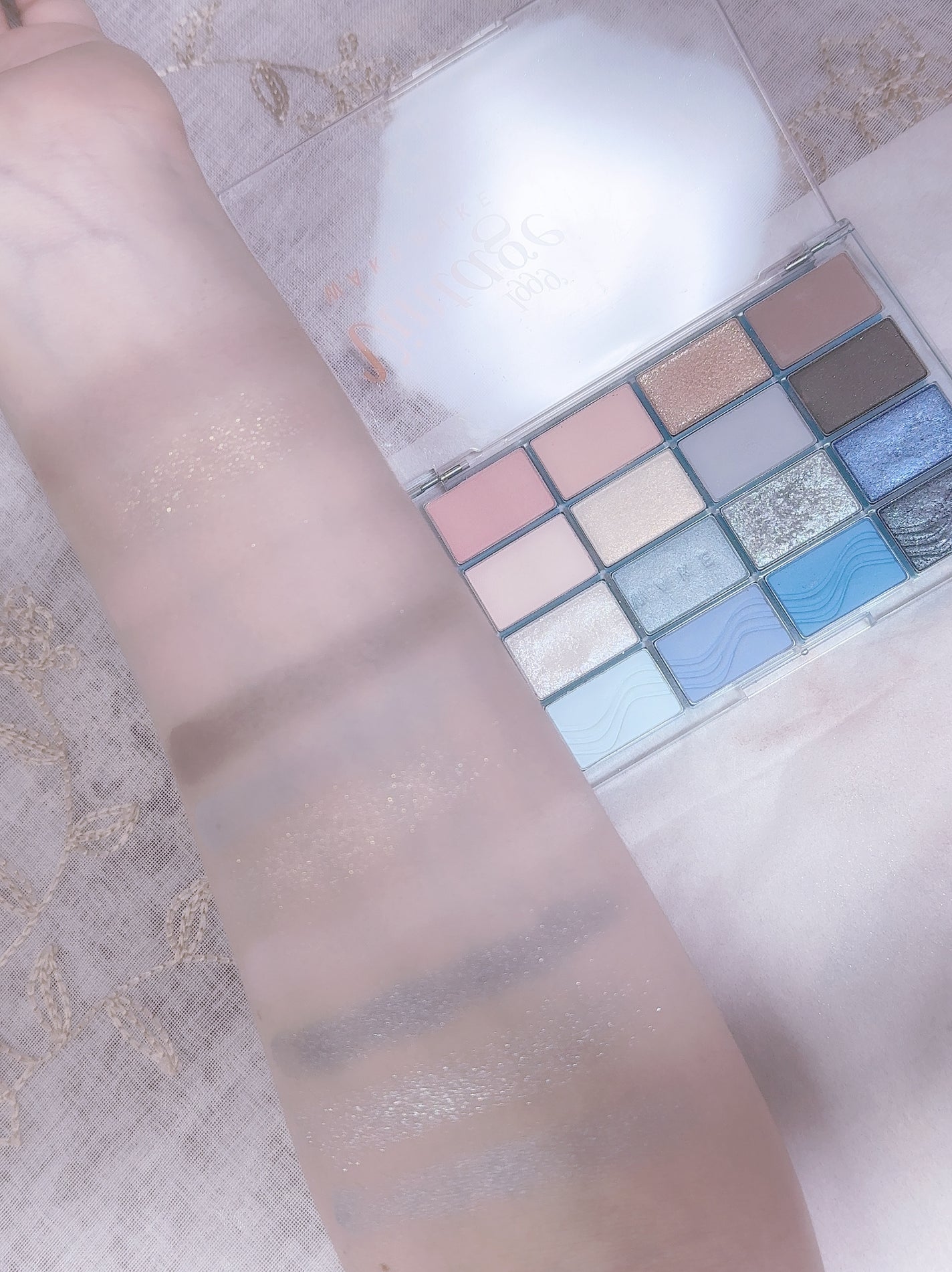 Alice♤フォロバ100 on LIPS 「💎海の宝石?パステルブルーからあざやかなブルーまでの海の宝石み..」(3枚目)