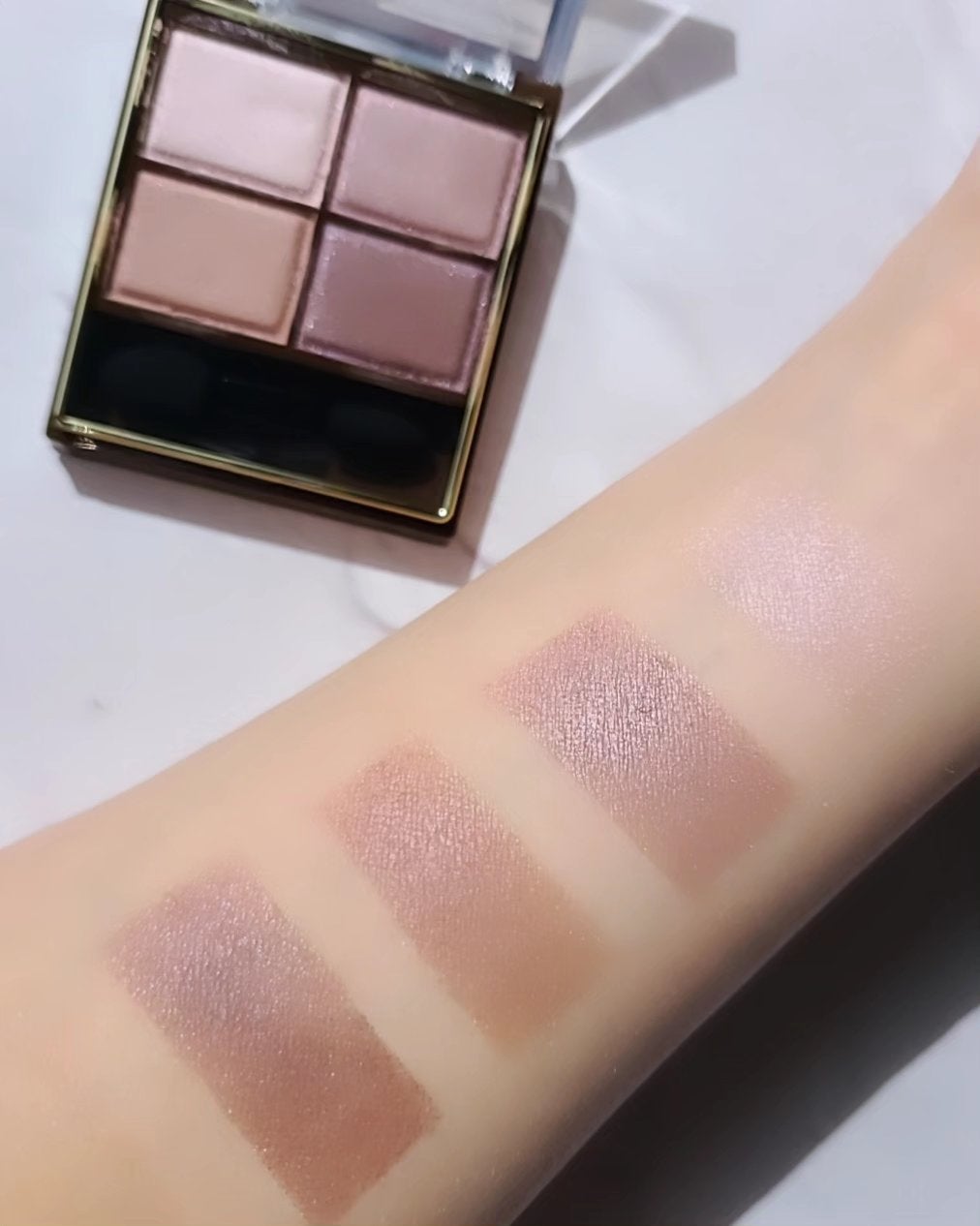 スキニーリッチシャドウ/excel/アイシャドウパレットを使ったクチコミ(5枚目)