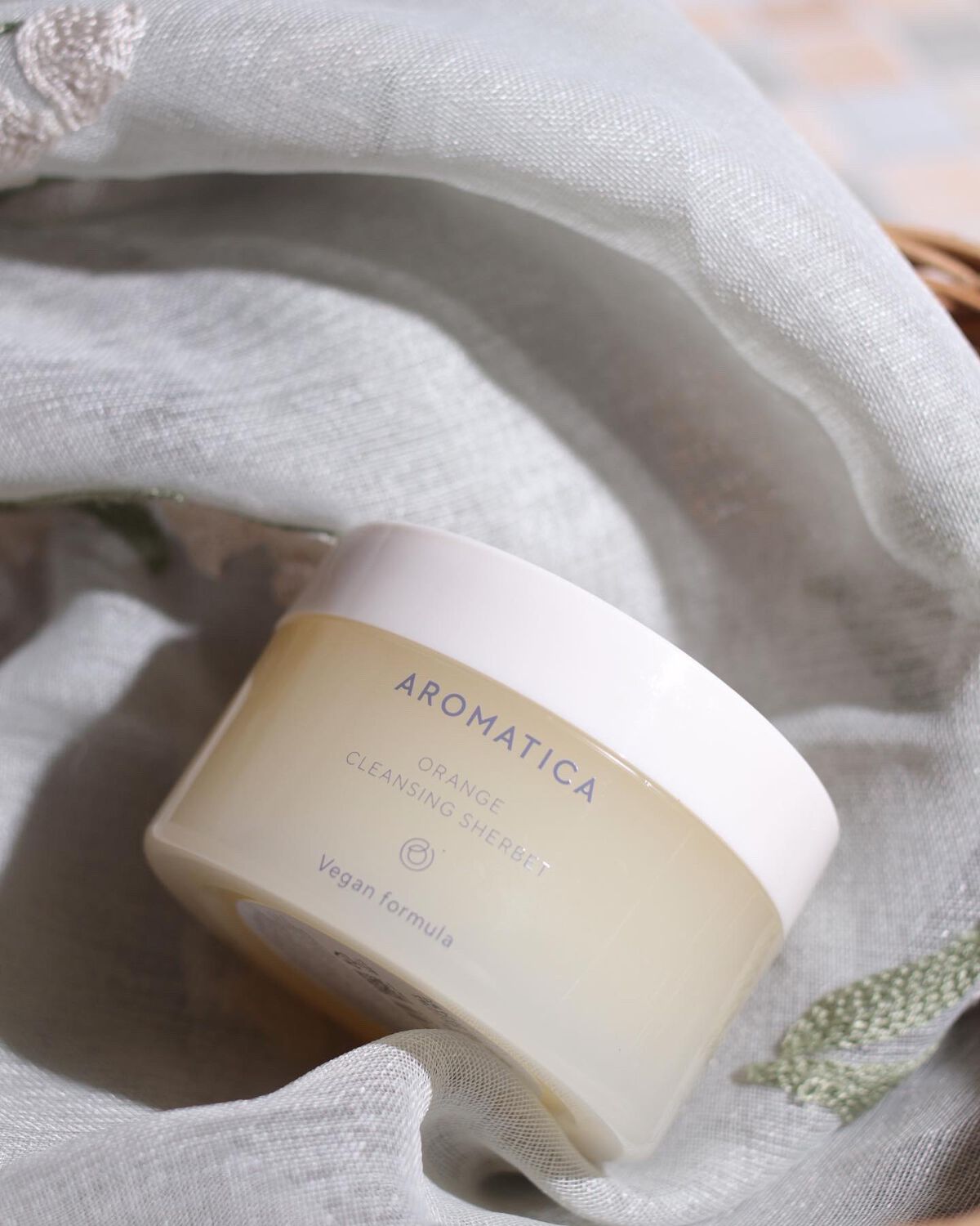 オレンジクレンジングシャーベット/AROMATICA/クレンジングバームを使ったクチコミ(5枚目)