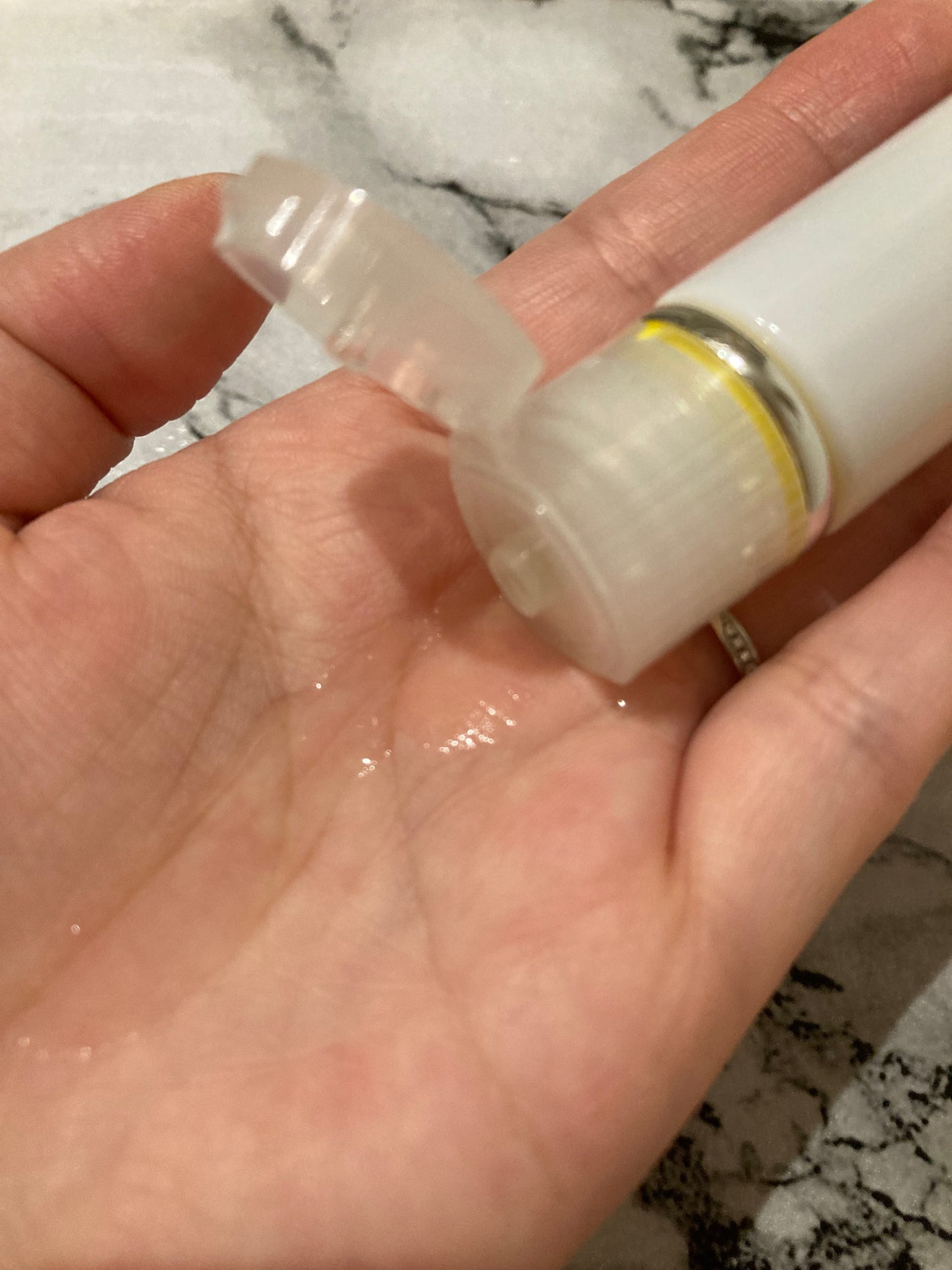 ホワイトニング 化粧液 II しっとり<医薬部外品>/ファンケル/化粧水を使ったクチコミ(3枚目)