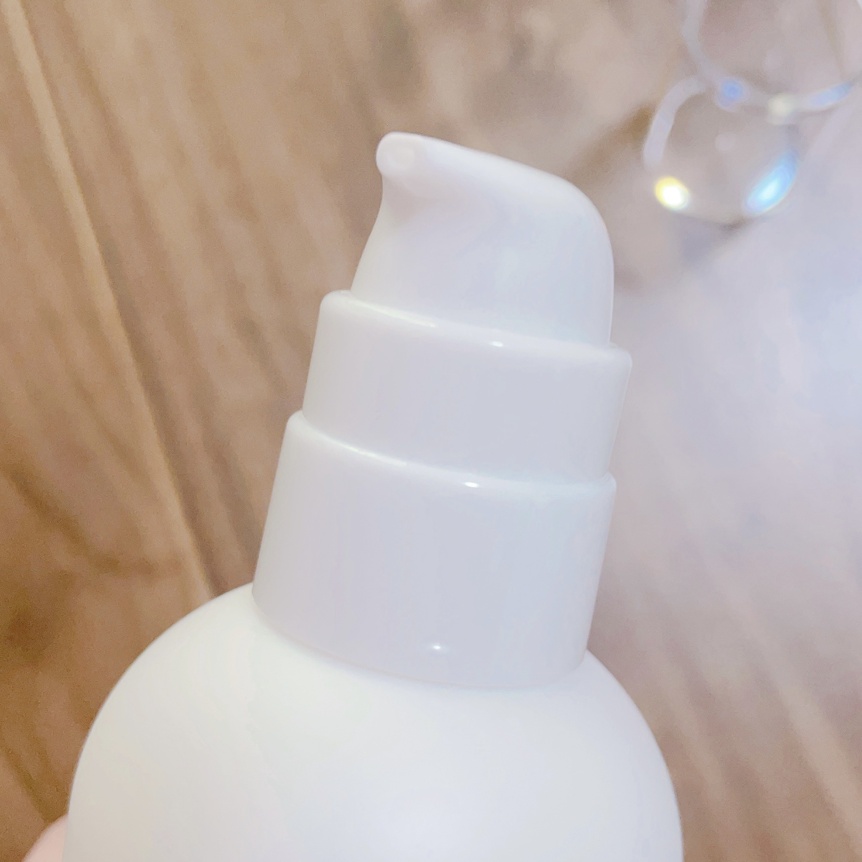 PAPA RECIPE ヒアルロン酸セラムのクチコミ「さっぱりと仕上がる微酸性フォーミュラの
セラムで、お肌を優しくケアしてくれます。べたつかずにし.....」（3枚目）