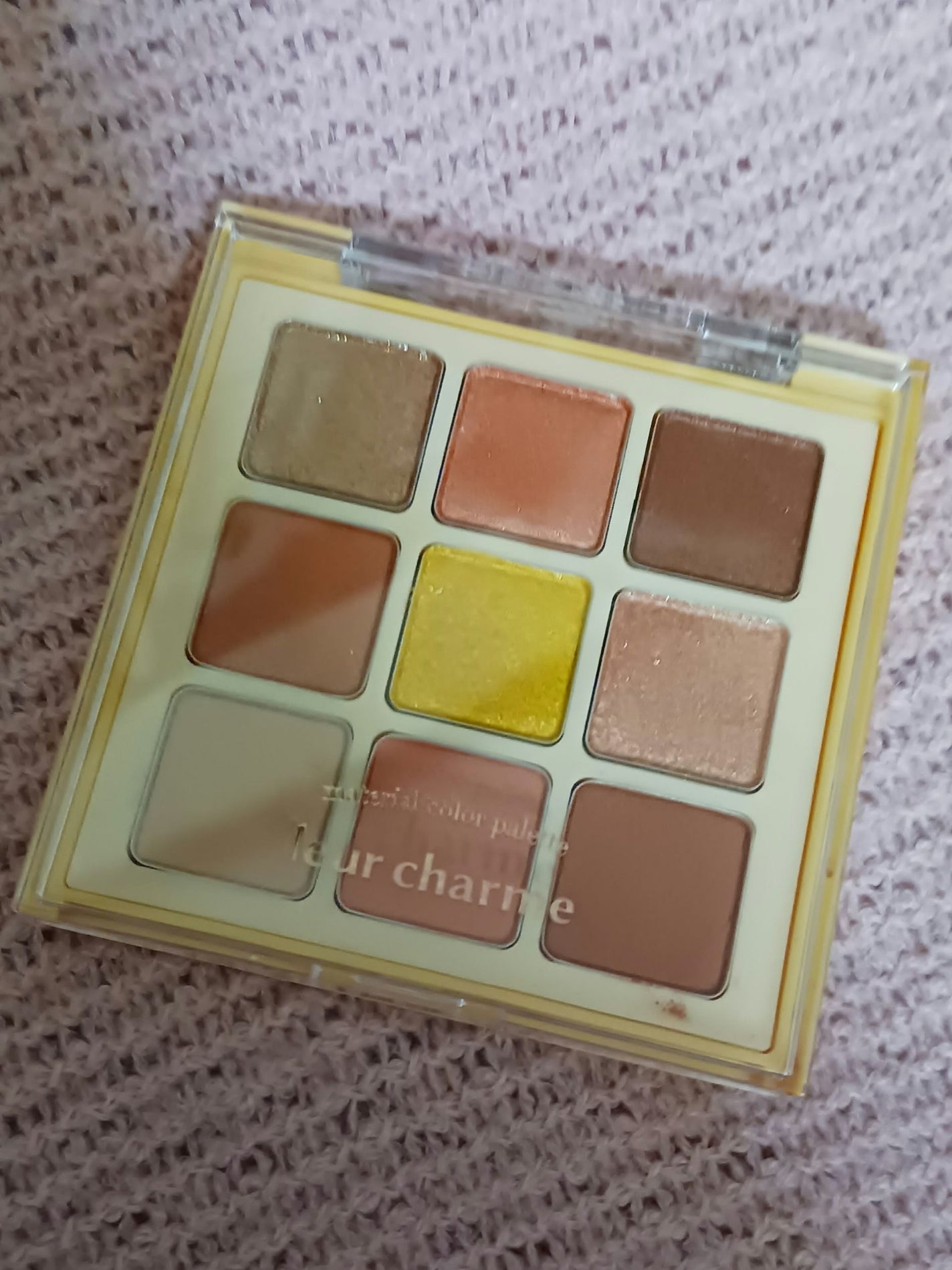 マテリアルカラーパレット/leur charme/アイシャドウパレットを使ったクチコミ(1枚目)