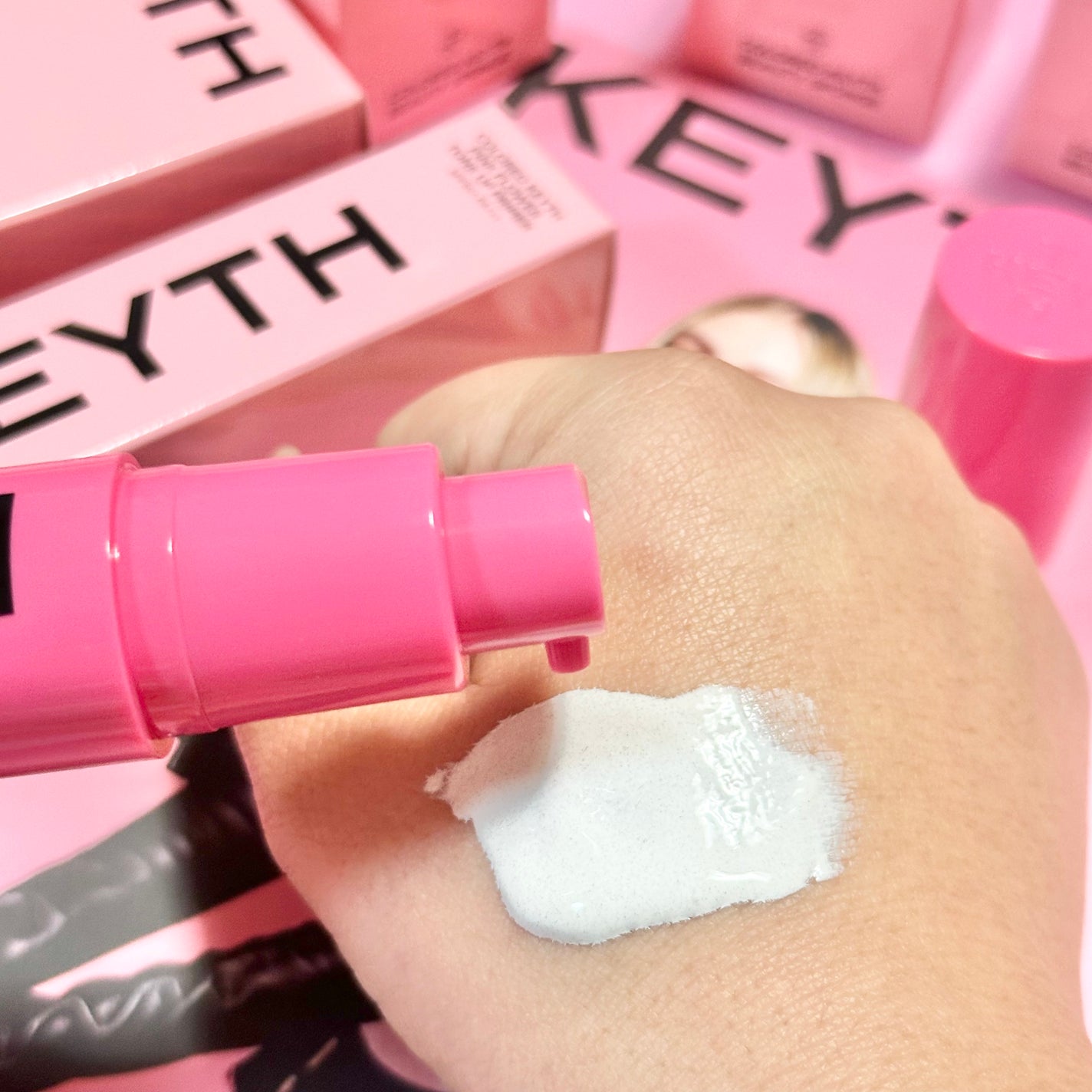 ピンクフラワートーンアッププライマー/KEYTH/化粧下地を使ったクチコミ(2枚目)