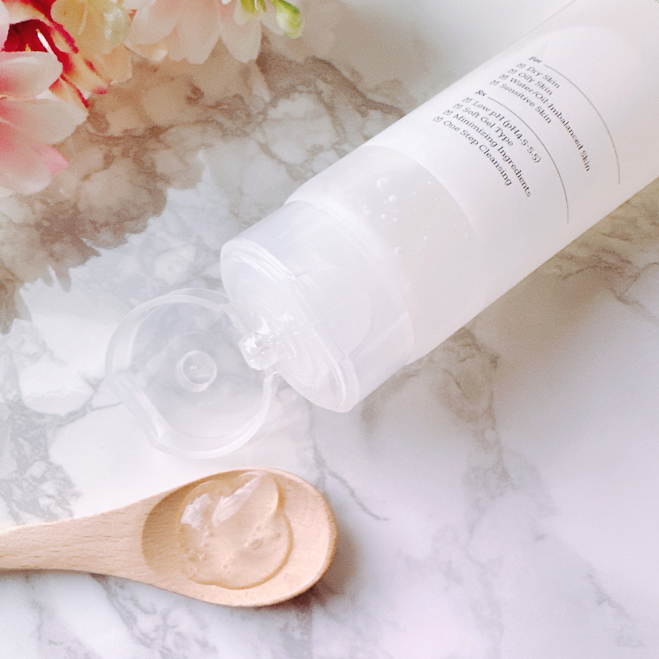 プロダーマ弱酸性ジェルクレンザー/DERCENT/洗顔フォームを使ったクチコミ（2枚目）