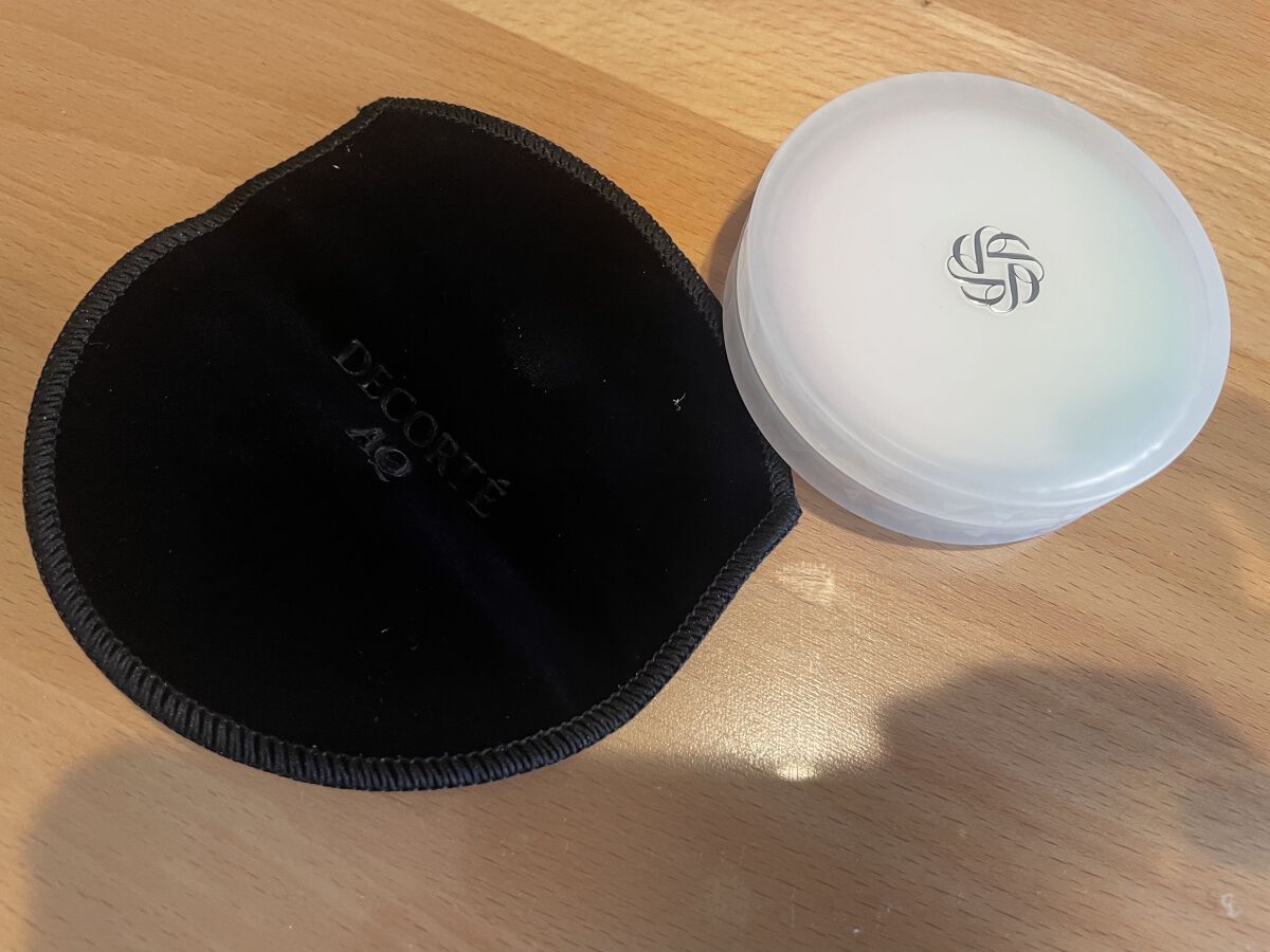 ＡＱ　オーラ リフレクター/DECORTÉ/プレストパウダーを使ったクチコミ（3枚目）