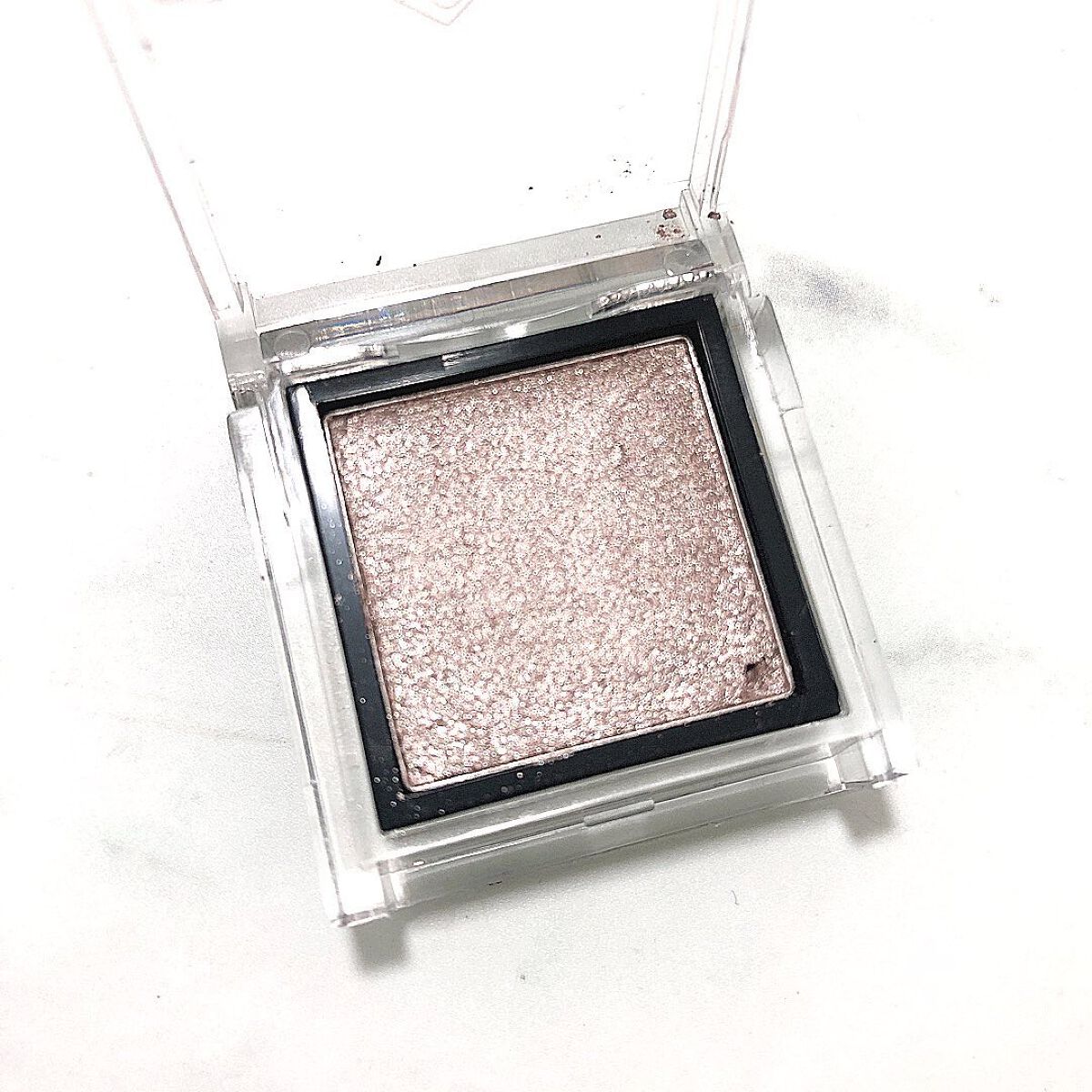 eyeshadow/SLN/単色アイシャドウを使ったクチコミ(3枚目)