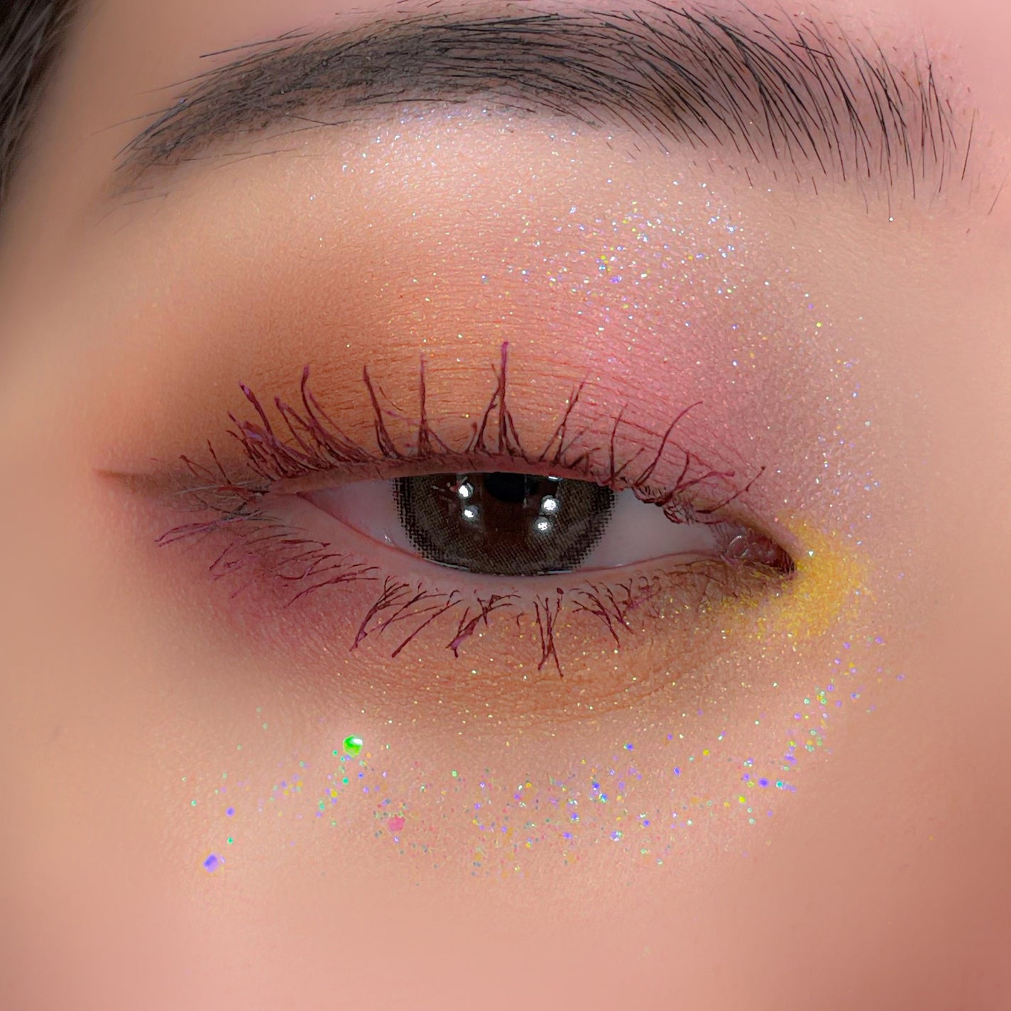 マルチグリッターカラー/ENBAN TOKYO/単色アイシャドウを使ったクチコミ(2枚目)