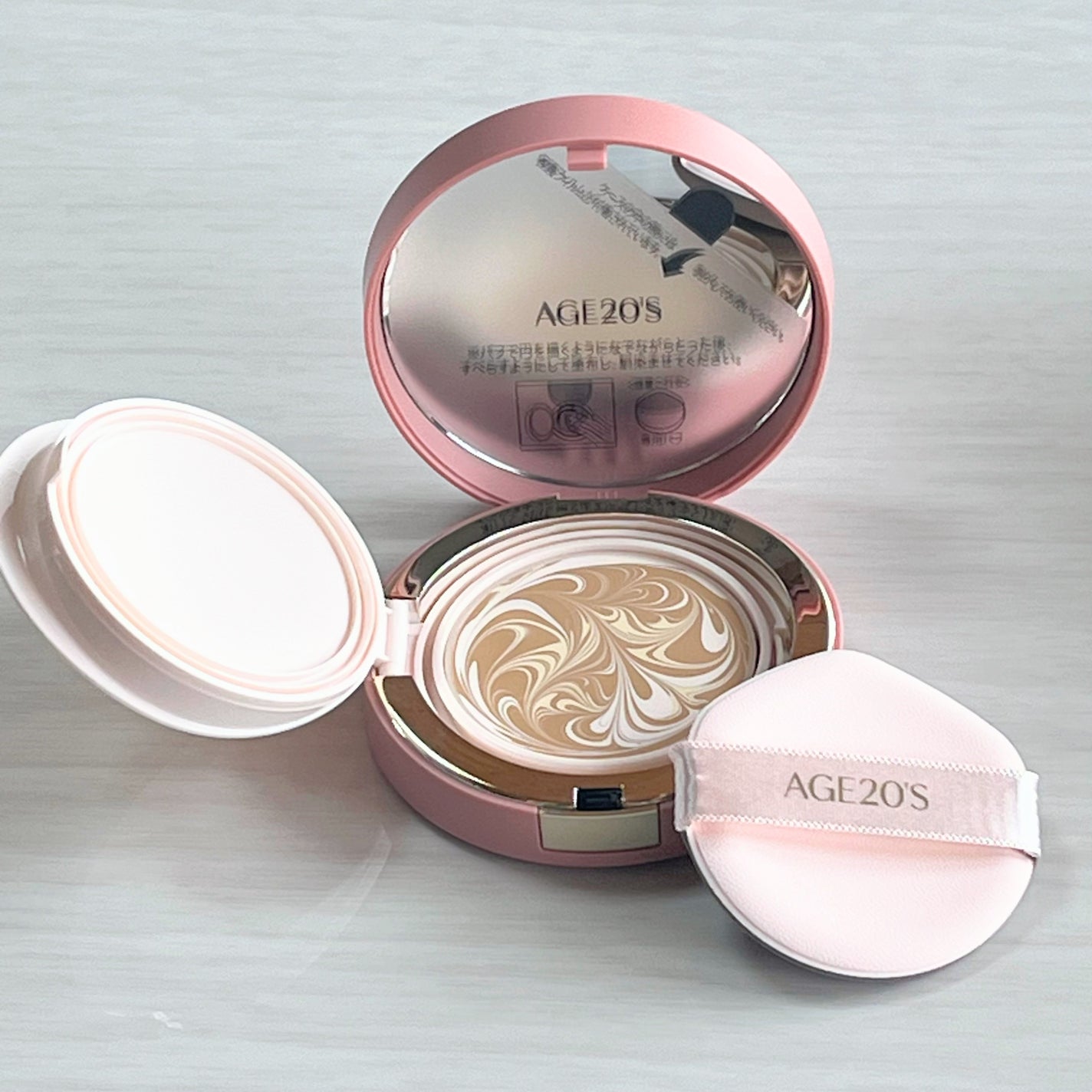 ヴェールヌーディ エッセンスパクトグロウ/AGE20’s/クリーム・エマルジョンファンデーションを使ったクチコミ(10枚目)