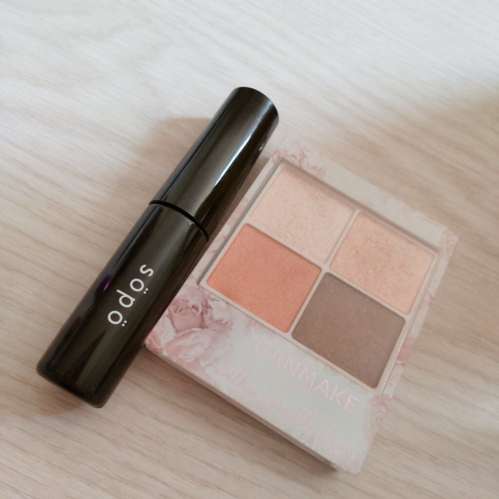 シルキースフレアイズ/キャンメイク/アイシャドウパレットを使ったクチコミ(2枚目)