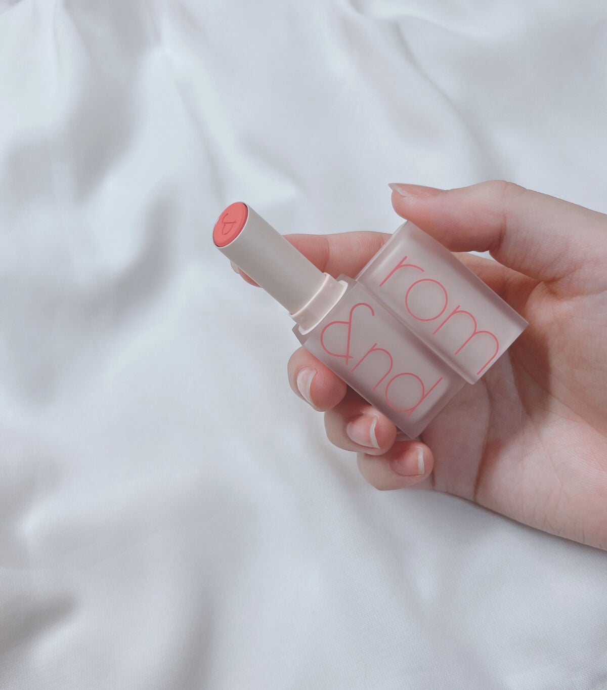 ゼロマットリップスティック/rom&nd/口紅を使ったクチコミ(2枚目)