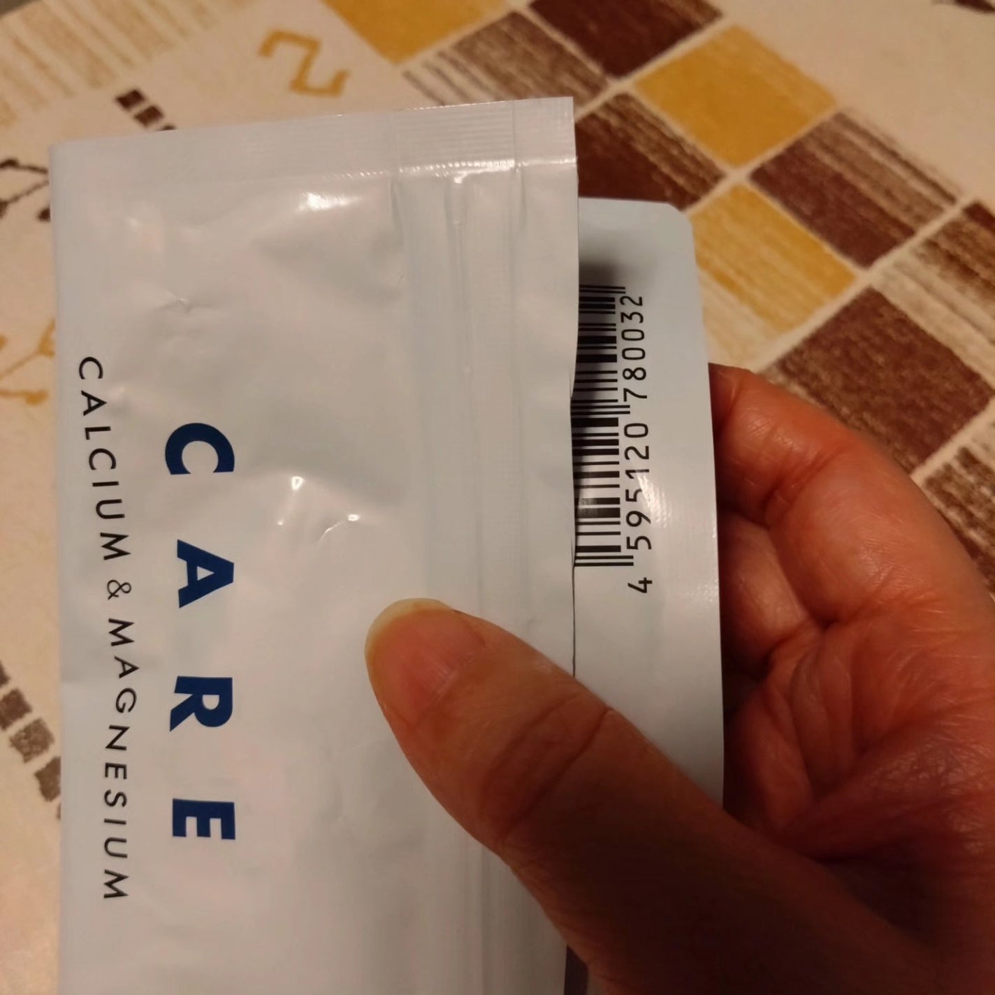 ひろりん【敏感肌、混合肌、揺らぎ肌、エイジングケア】 on LIPS 「医療現場から生まれた最高のエビデンス【静岡歯科さんのCAREカ..」(3枚目)