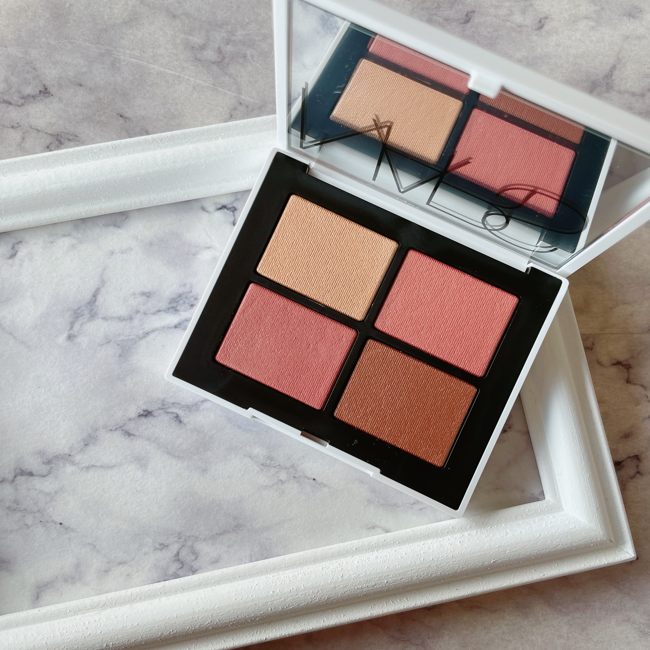 ライトリフレクティング クワッドアイシャドー/NARS/アイシャドウパレットを使ったクチコミ（1枚目）