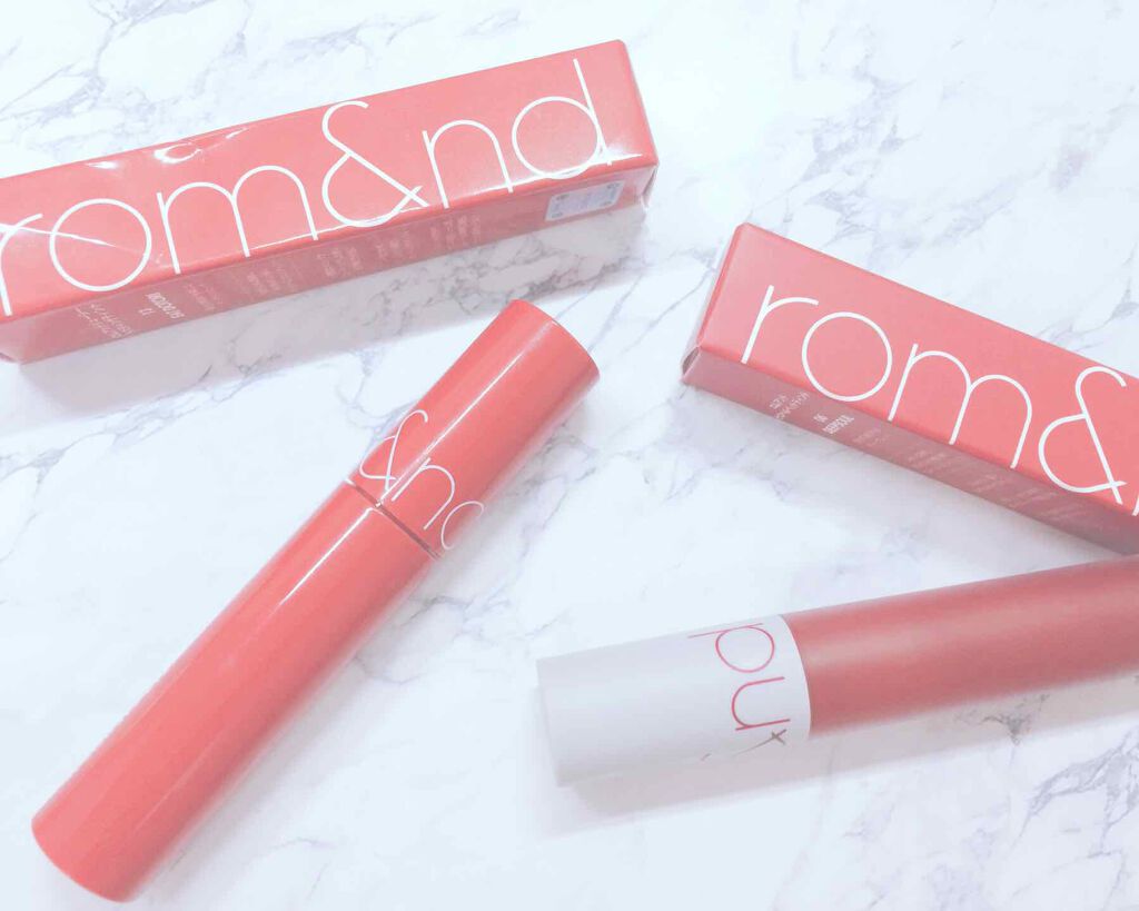 ジューシーラスティングティント/rom&nd/リップティントを使ったクチコミ（2枚目）