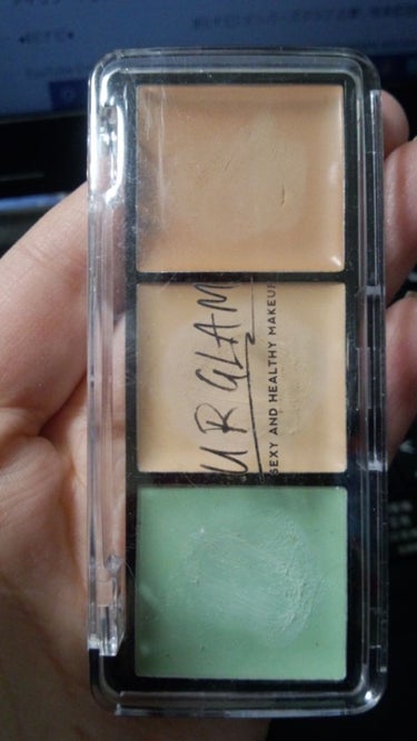 UR GLAM　CONCEALER PALETTE/U R GLAM/パレットコンシーラーを使ったクチコミ（1枚目）