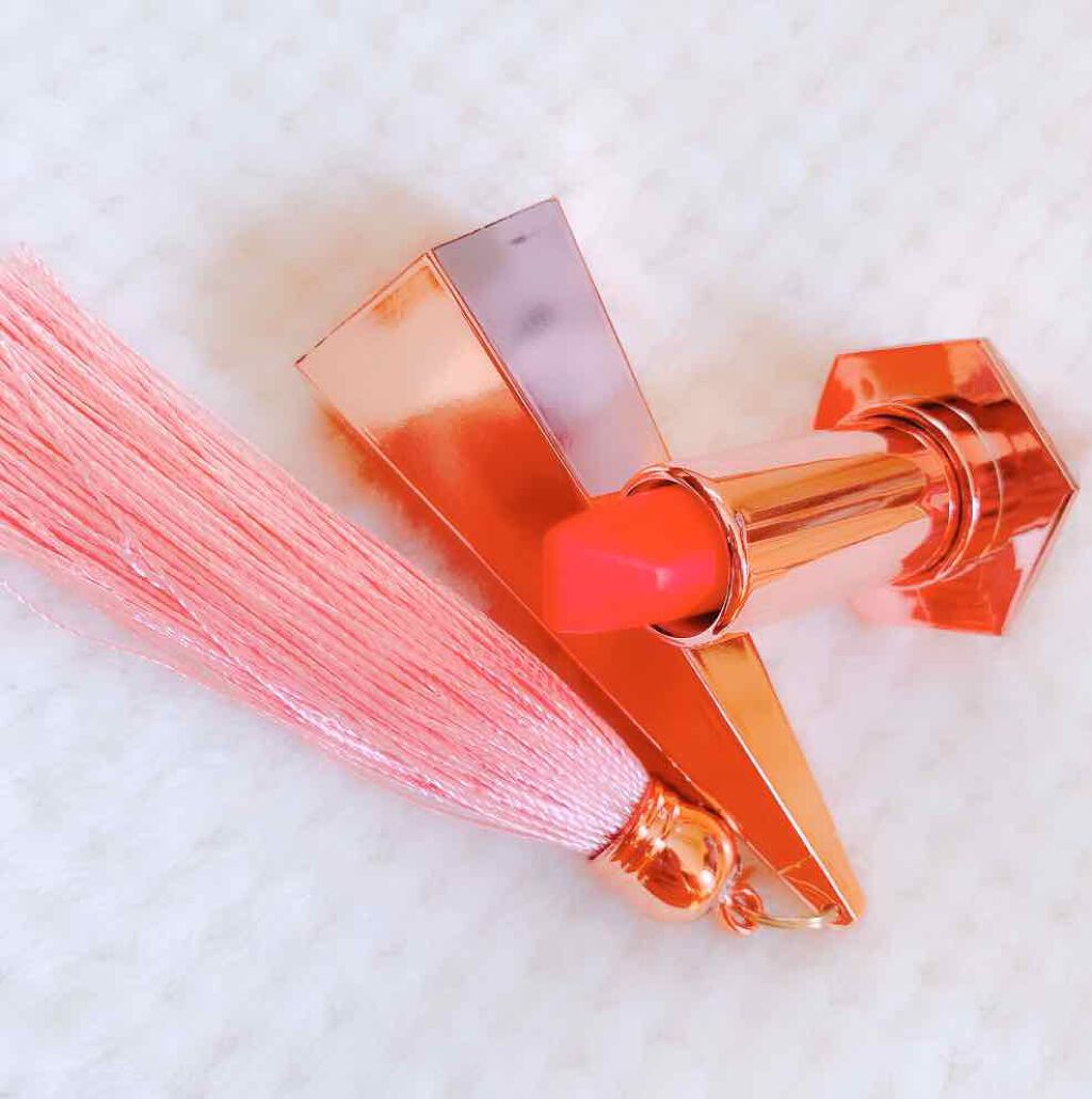 yu-a on LIPS 「こんにちは!昨日が祝日という事もあり今週がとても早く感じてるy..」(2枚目)