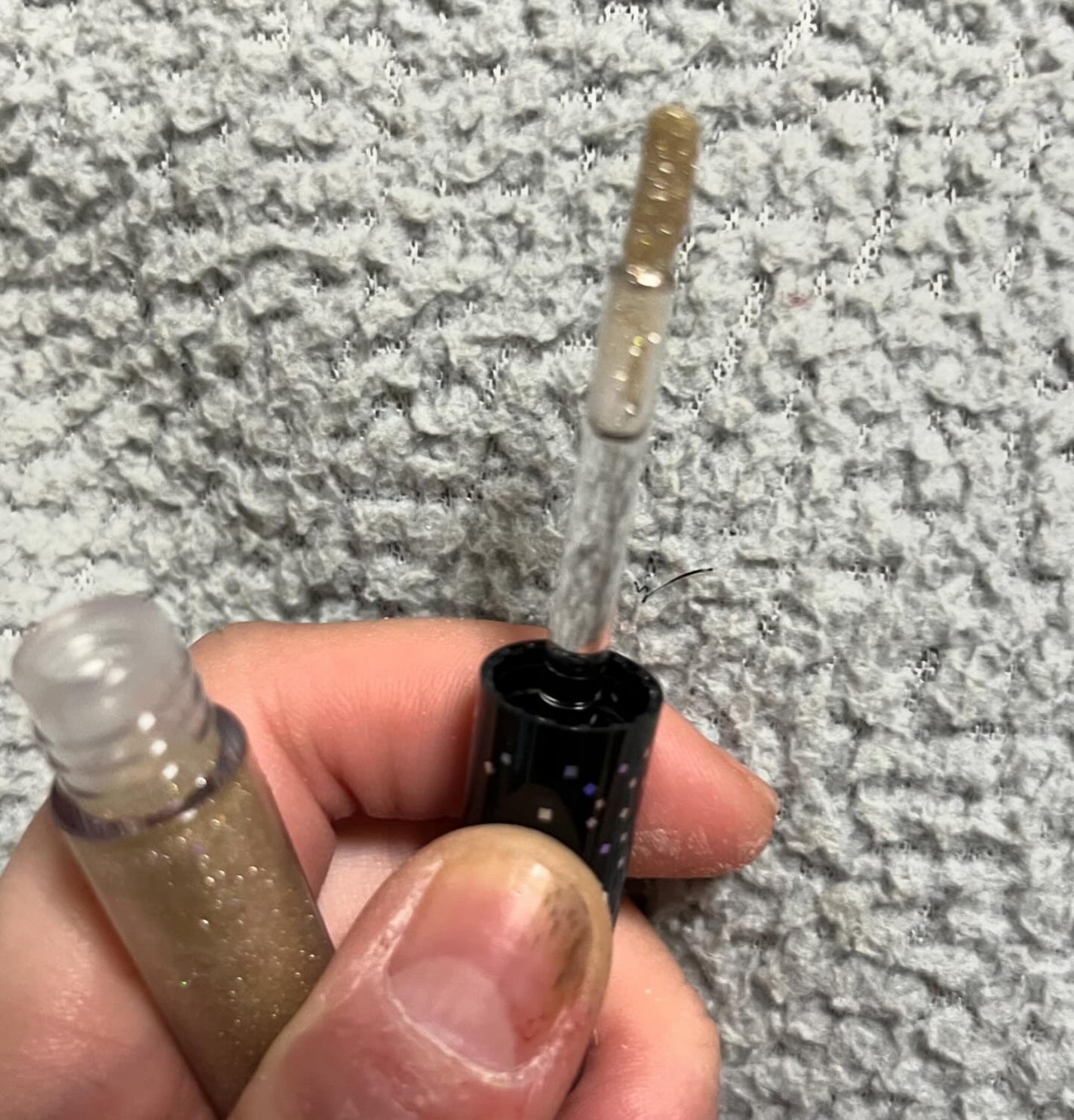 うさみみぃ@ブルベ on LIPS 「asterグリッターアイシャドウ03スターライトプラチナ涙袋に..」(2枚目)