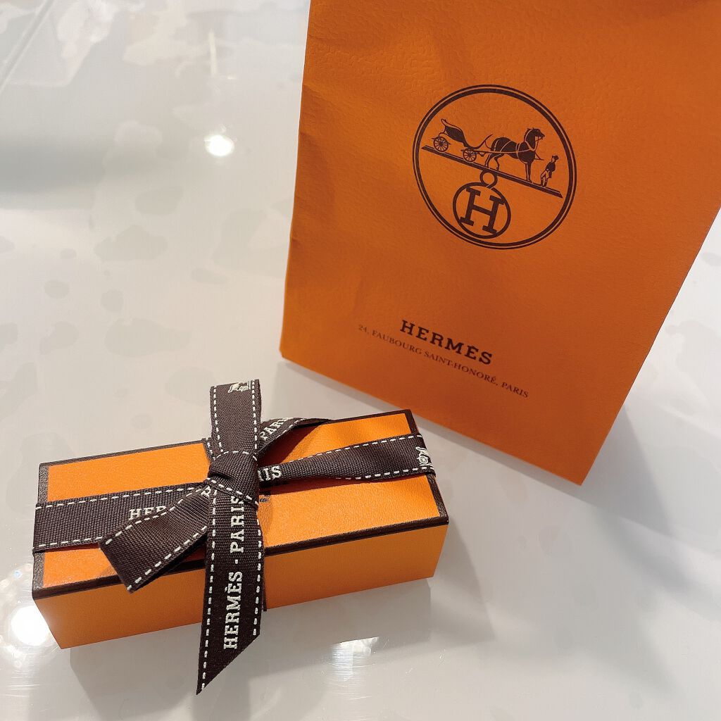 ローズ・エルメス ローズ ア レーヴル/エルメス/口紅を使ったクチコミ(2枚目)