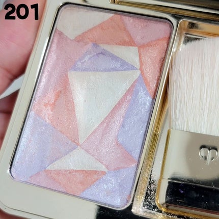 ル・レオスールデクラ /クレ・ド・ポー ボーテ/パウダーハイライトを使ったクチコミ(4枚目)