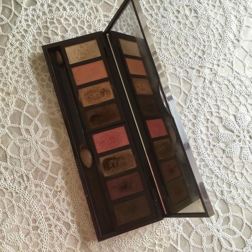 グラマラスリッチ アイパレット (クリスマスコフレ 2018)/Visée/メイクアップキットを使ったクチコミ（1枚目）