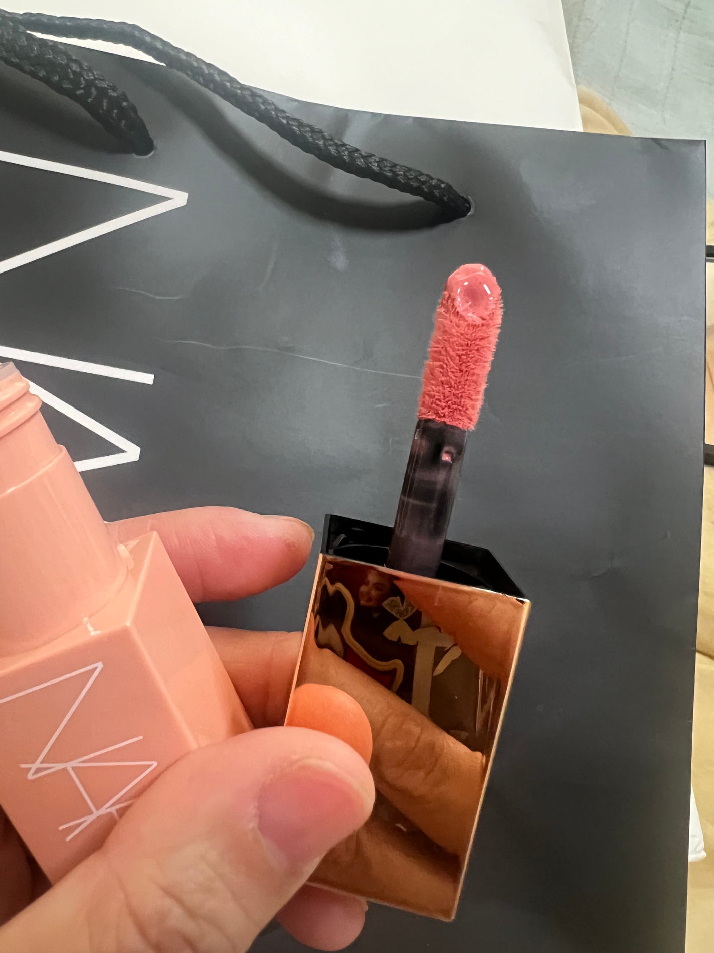 アフターグロー リキッドブラッシュ/NARS/リキッドチークを使ったクチコミ(2枚目)