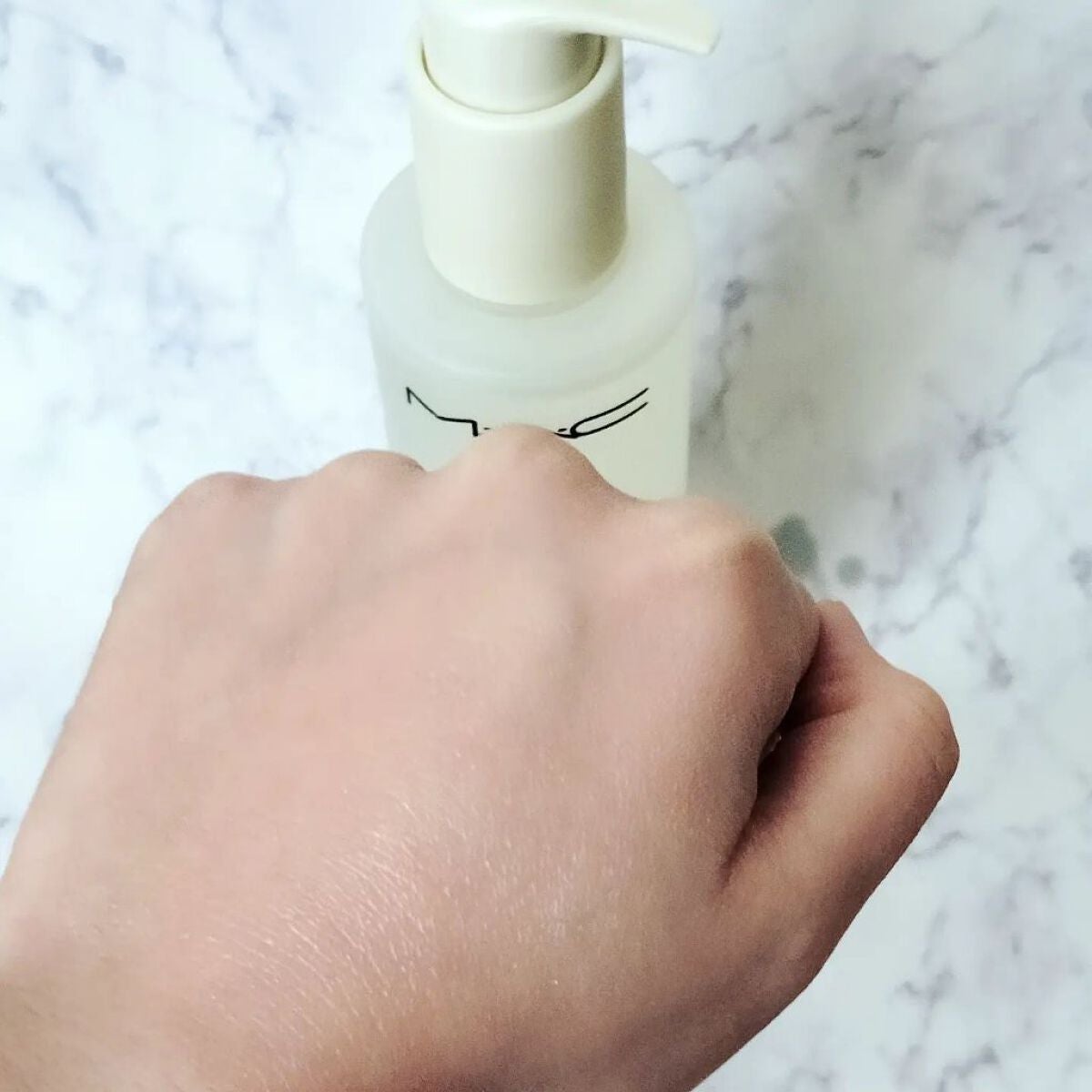 ハイパー リアル フレッシュ キャンバス クレンジング オイル/M・A・C/オイルクレンジングを使ったクチコミ(4枚目)