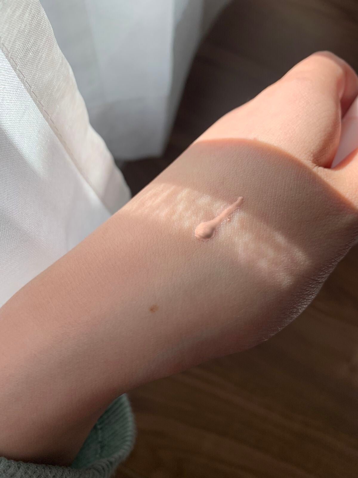 ナチュラグラッセ ヌウ メイクアップベース/ナチュラグラッセ ヌウ/化粧下地を使ったクチコミ(2枚目)