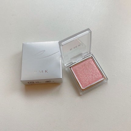 インジーニアス パウダーアイズ N/RMK/単色アイシャドウを使ったクチコミ(1枚目)