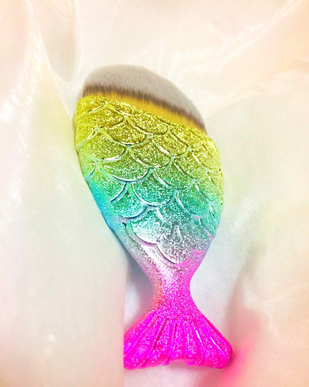 たまちゃん on LIPS 「マーメイドブラシは、🌟パウダーやリキッドタイプのファンデーショ..」(1枚目)