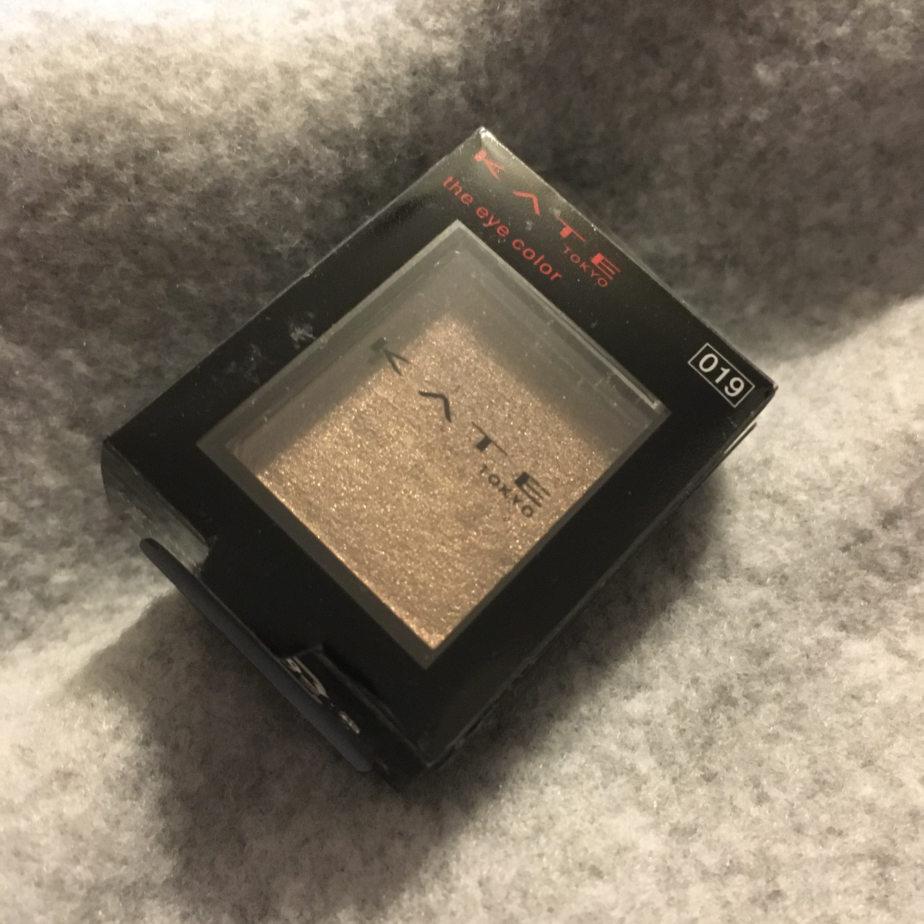 ケイト ザ アイカラー/KATE/単色アイシャドウを使ったクチコミ（1枚目）