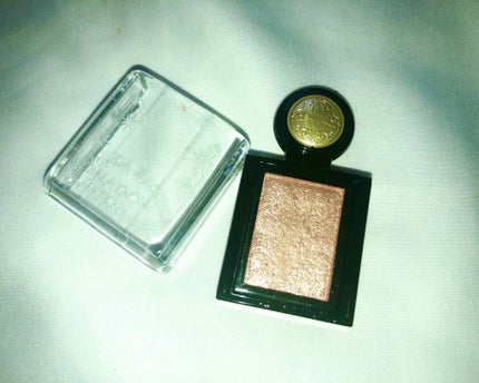 シャドーカスタマイズ (フローティング)/MAJOLICA MAJORCA/単色アイシャドウを使ったクチコミ(1枚目)