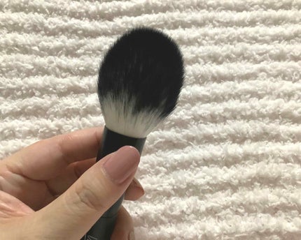 春姫 ファンデーションブラシ/DAISO/メイクブラシを使ったクチコミ(3枚目)