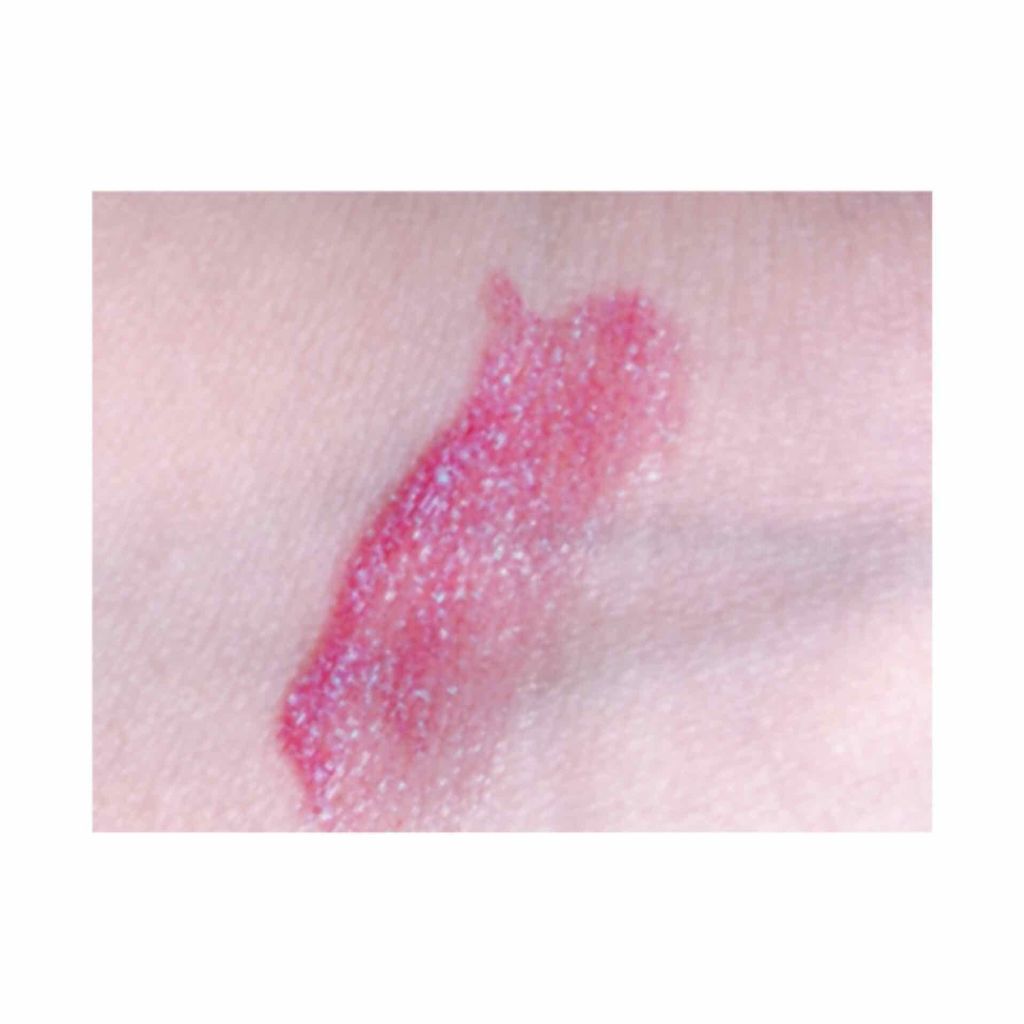 シマーダウンリップグロス/NYX Professional Makeup/リップグロスを使ったクチコミ（3枚目）