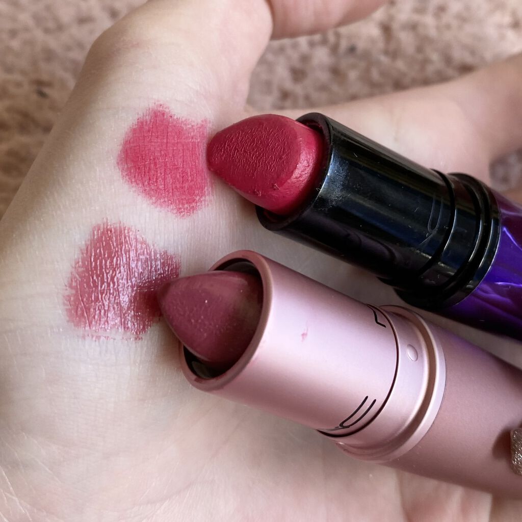 リップスティック オール ファイヤード アップ/M・A・C/口紅を使ったクチコミ（2枚目）