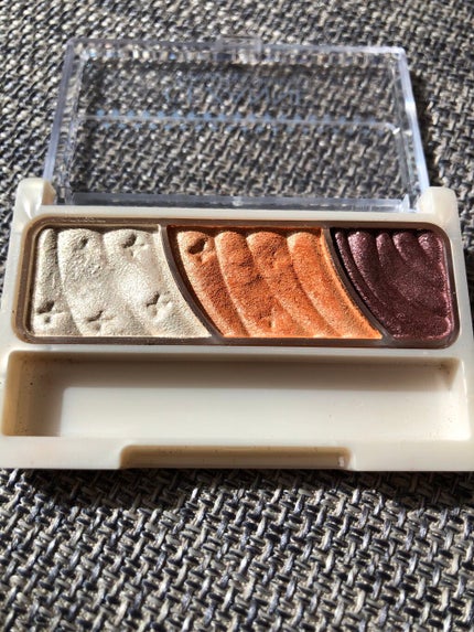 トーンアップアイシャドウ/CEZANNE/アイシャドウパレットを使ったクチコミ(5枚目)