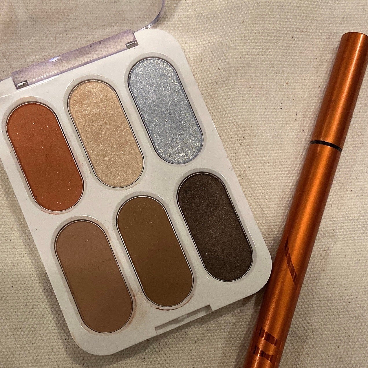 スキルレスライナー/LUMIURGLAS/リキッドアイライナーを使ったクチコミ(1枚目)