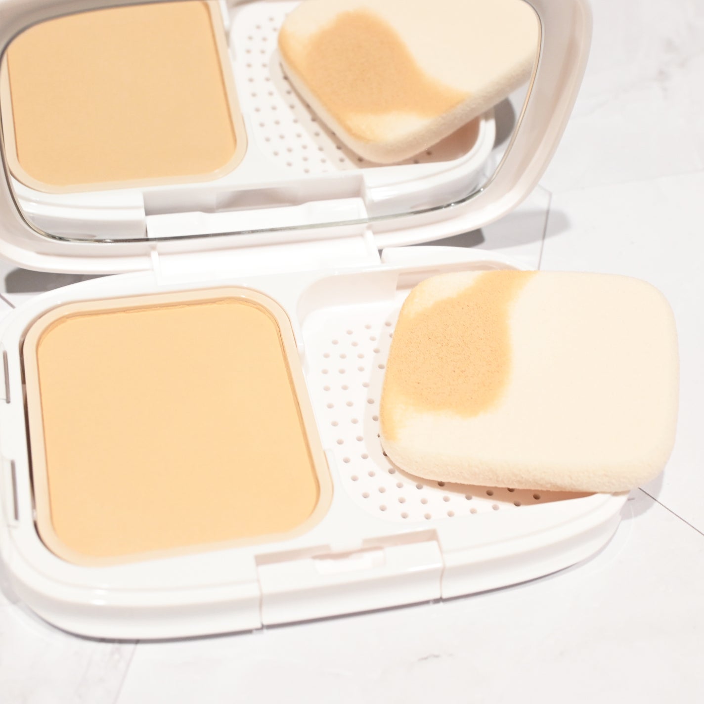 パウダーファンデーション/media luxe/パウダーファンデーションを使ったクチコミ(2枚目)