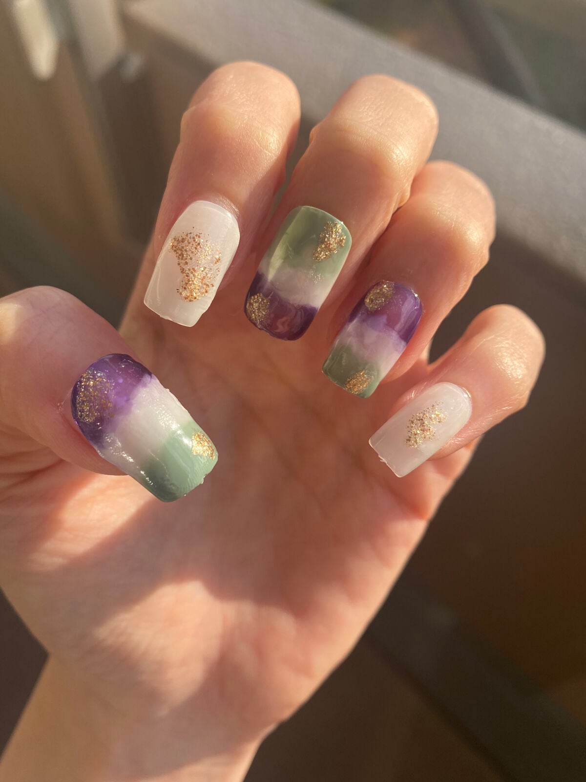 カラフルネイルズ/キャンメイク/マニキュアを使ったクチコミ(2枚目)