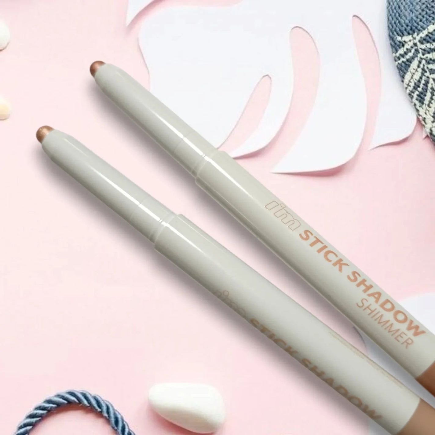 アイムスティックシャドウシマー/i’m meme/スティックアイシャドウを使ったクチコミ(4枚目)