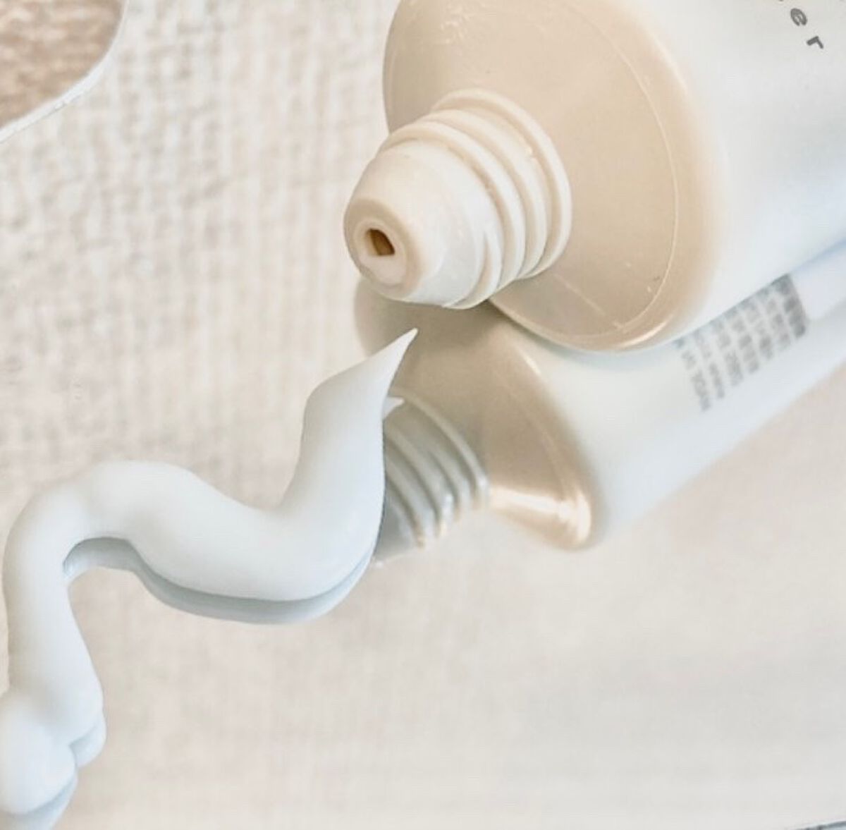 クレンズ ミー ソフトリー ミルククレンザー/SIORIS/ミルククレンジングを使ったクチコミ（2枚目）