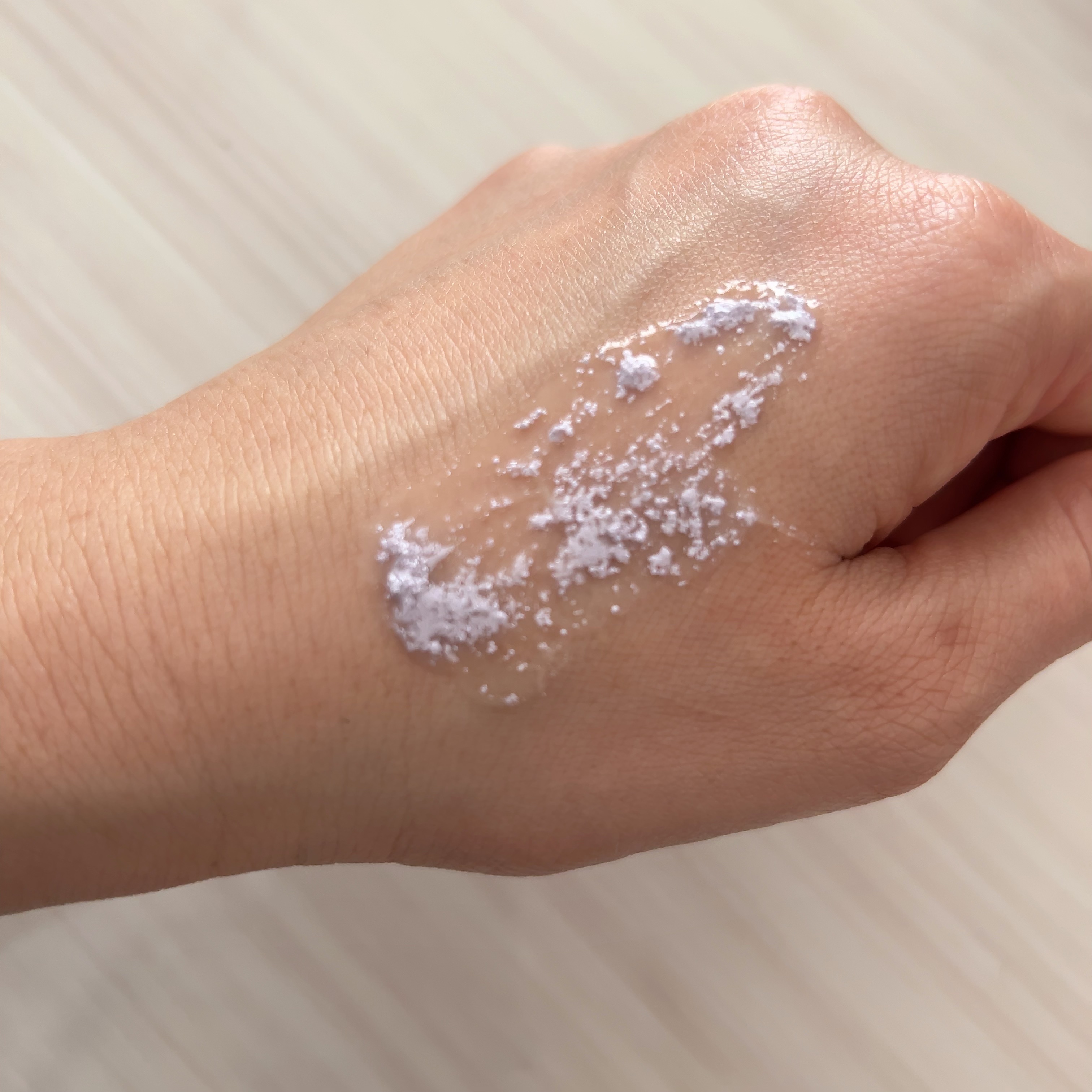 サンデートーンアップサンセラム/EDIT.B/美容液を使ったクチコミ（3枚目）