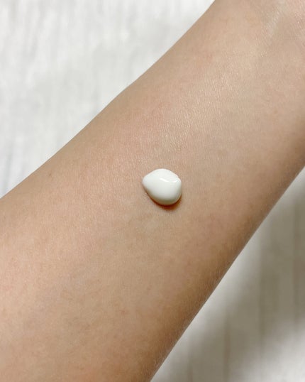 ヒアルーシカ ウォーターフィット サンセラム/SKIN1004/日焼け止めローションを使ったクチコミ(3枚目)