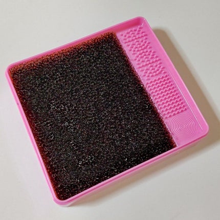 メイクブラシドライクリーナー/DAISO/メイクアップキットを使ったクチコミ(2枚目)