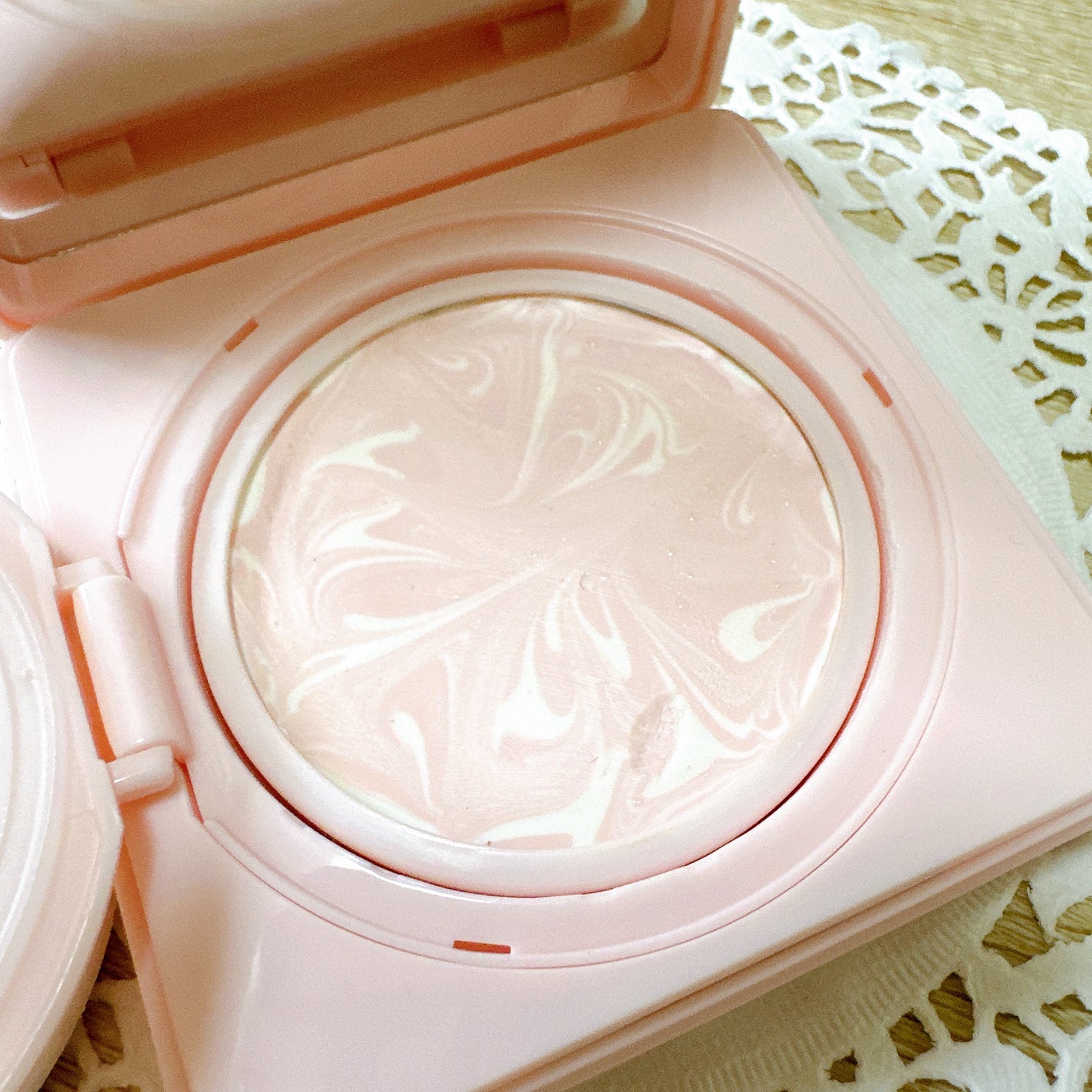 スキン PFCT コンパクト クリーム N/GIVENCHY/化粧下地を使ったクチコミ(5枚目)