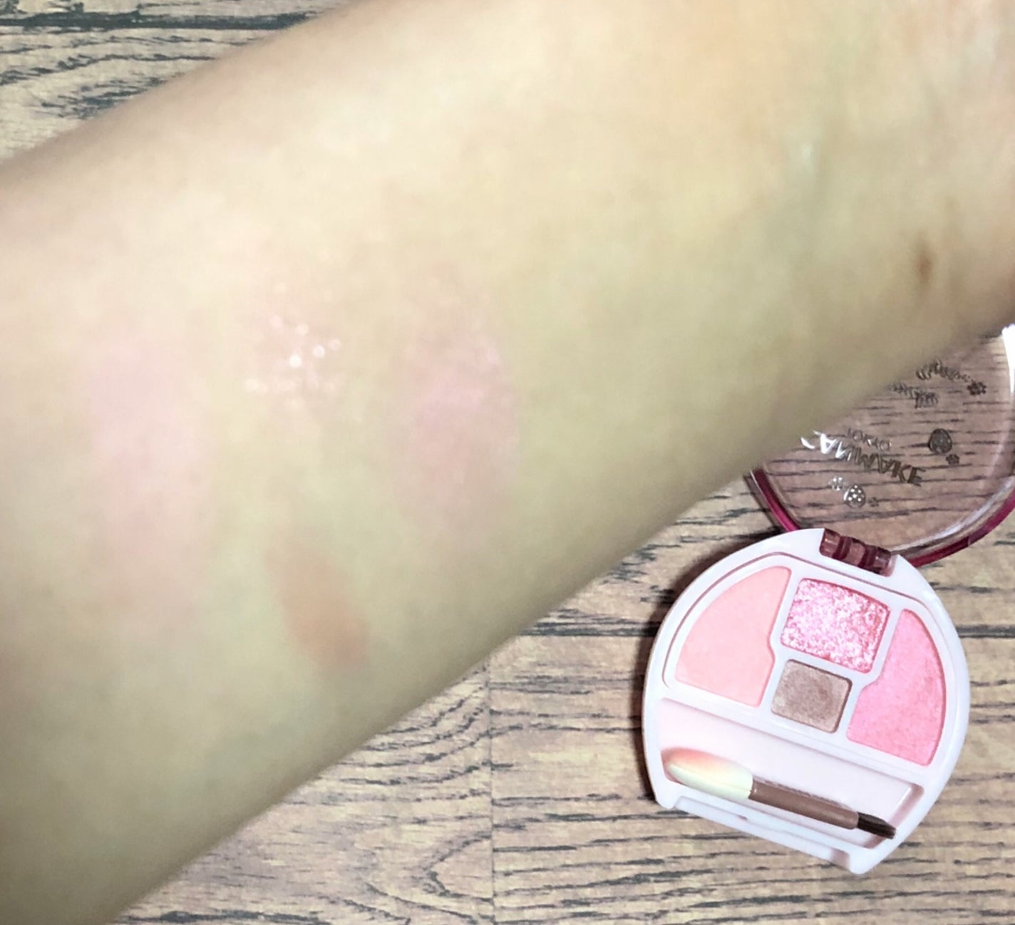 プランぷくコーデアイズ/キャンメイク/パウダーアイシャドウを使ったクチコミ(2枚目)