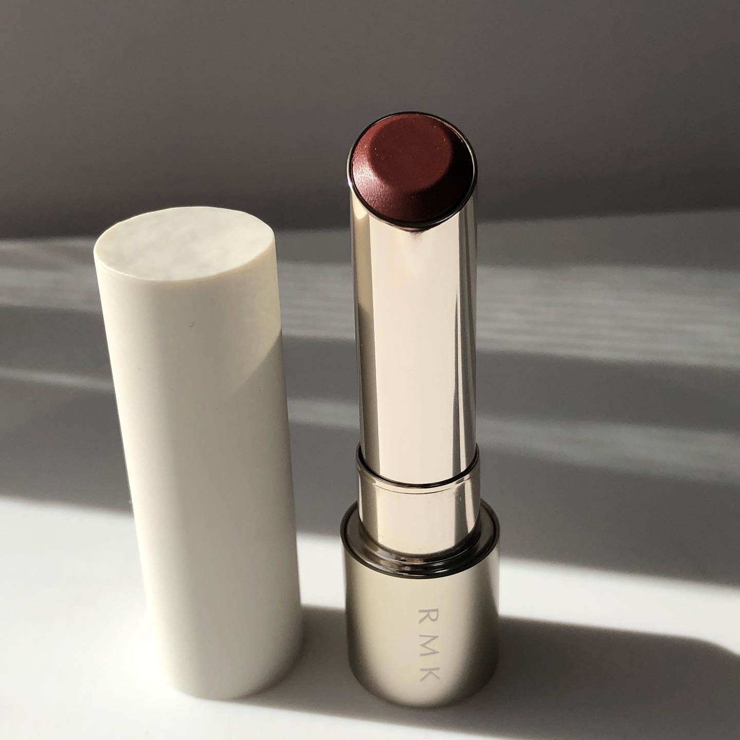 RMK デューイーメルト リップカラー｜RMKの人気色を比較 - イエベに