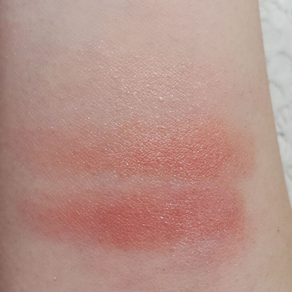 オーラティック ブラッシュ/excel/パウダーチークを使ったクチコミ（2枚目）