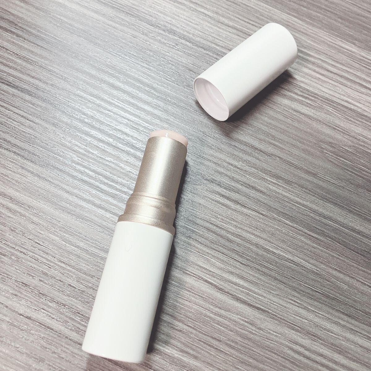 トゥルーディメンションラディアンスバーム/hince/スティックハイライトを使ったクチコミ(2枚目)